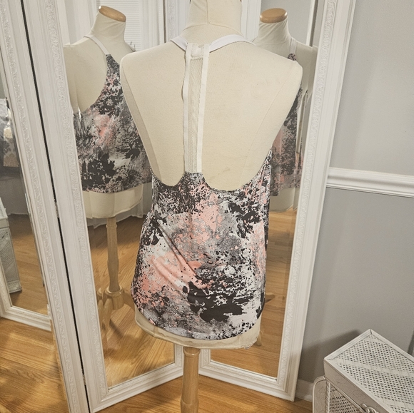 Fabletics Athletic Top Pink/Gray/Black Size M - Picture 3 of 4